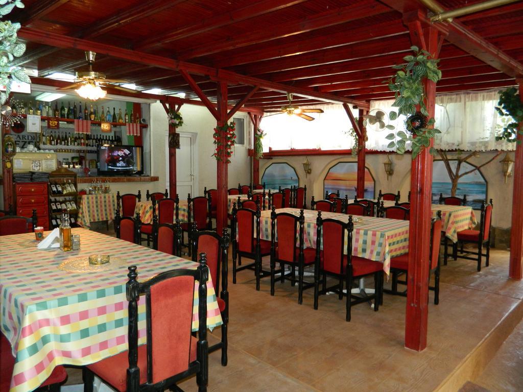 Family Hotel Andreev Misivri Dış mekan fotoğraf
